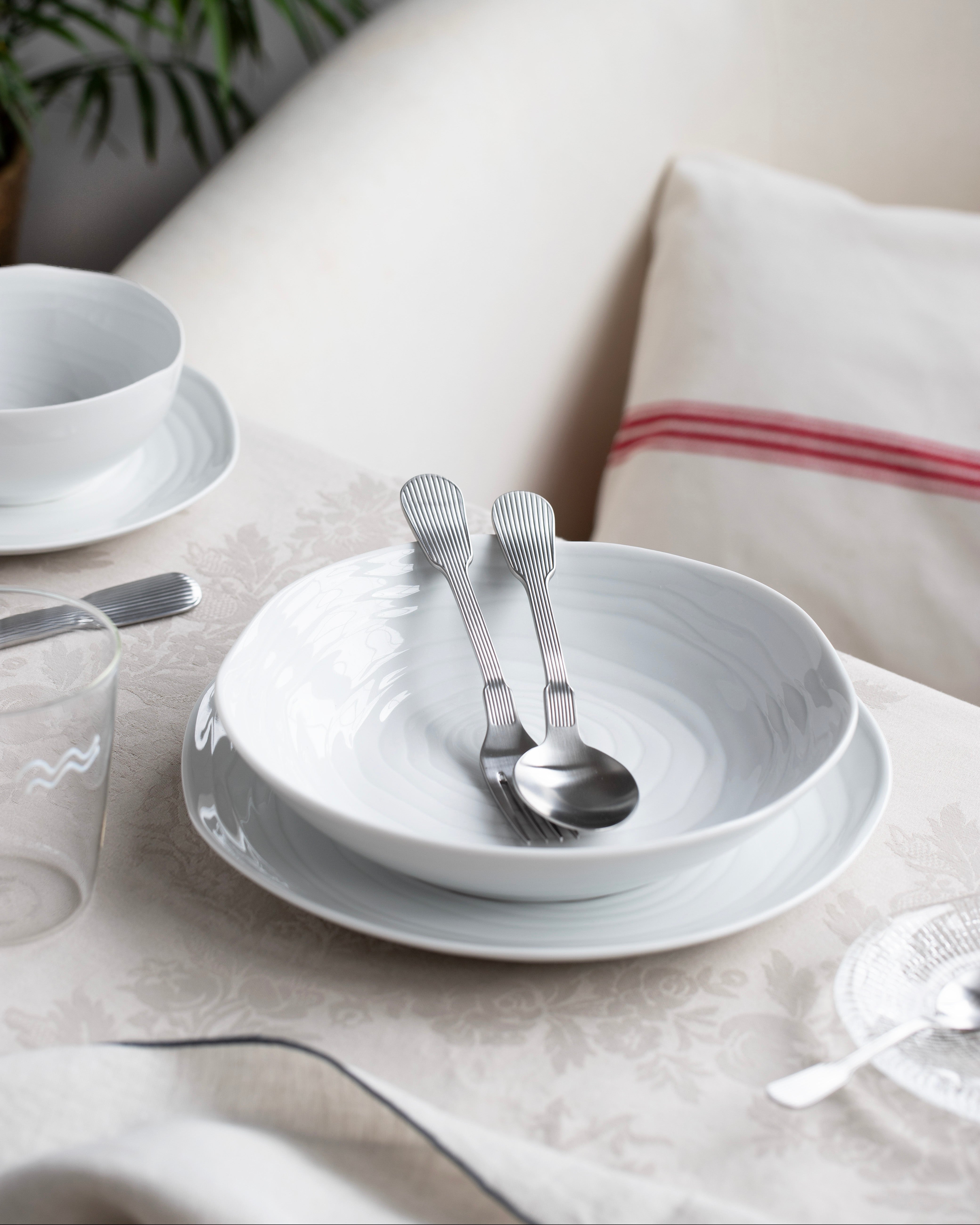 Capri 24-piece cutlery set